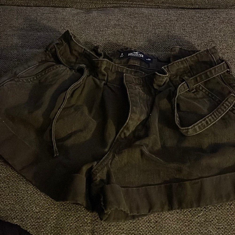 Hollister paper bag shorts sz 9